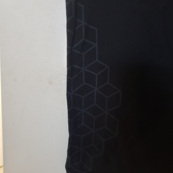 ZUMBA WEAR Black & Gold Instructor Top - Picture 4 of 6